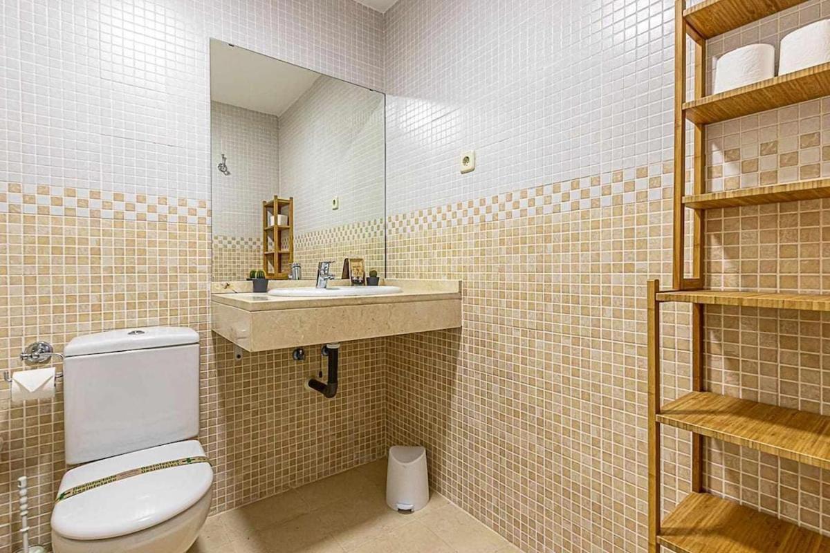797 Holiday Rentals - Moderno Piso Para 5 Con Hermosas Vistas Benalmádena Dış mekan fotoğraf